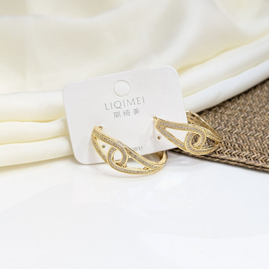 ETCHED GOLDEN CRESCENT EARRINGS
