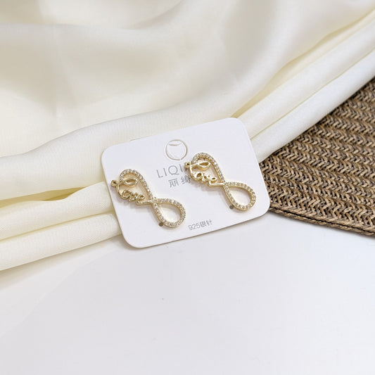 GOLDEN LOVE INFINITY EARRINGS