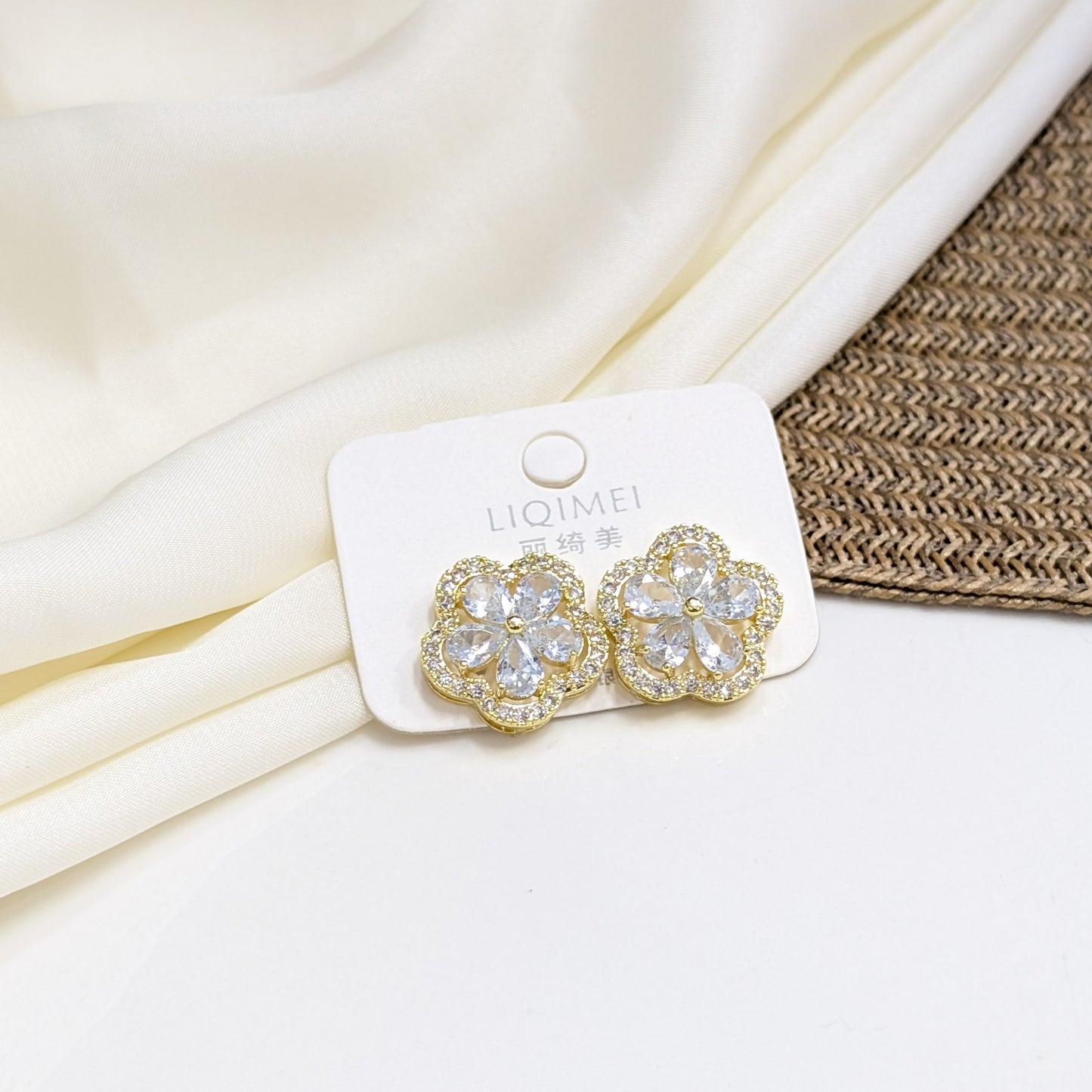 GOLDEN CRYSTAL BLOSSOM EARRINGS