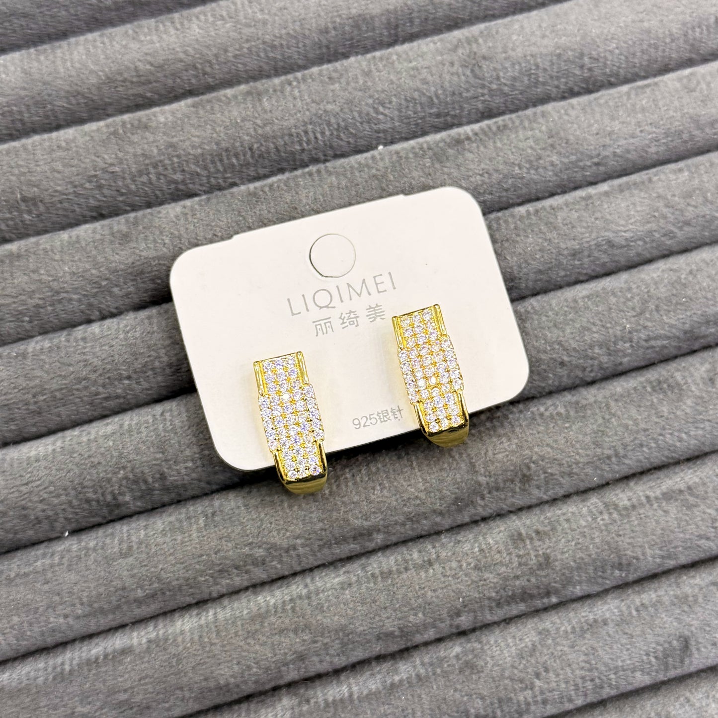 STAIRCASE PAVÉ EARRINGS