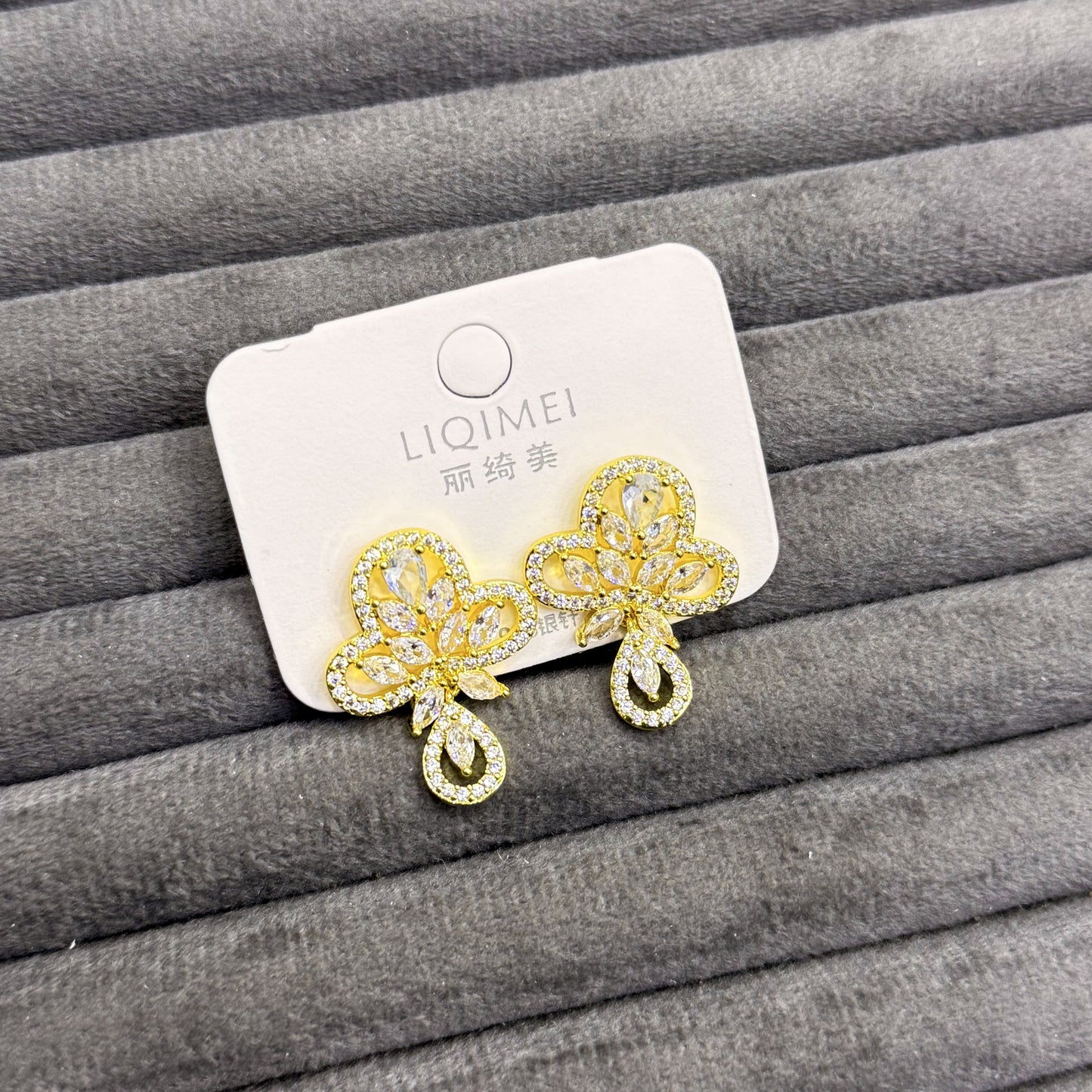 GOLDEN FLEUR DE LIS EARRINGS
