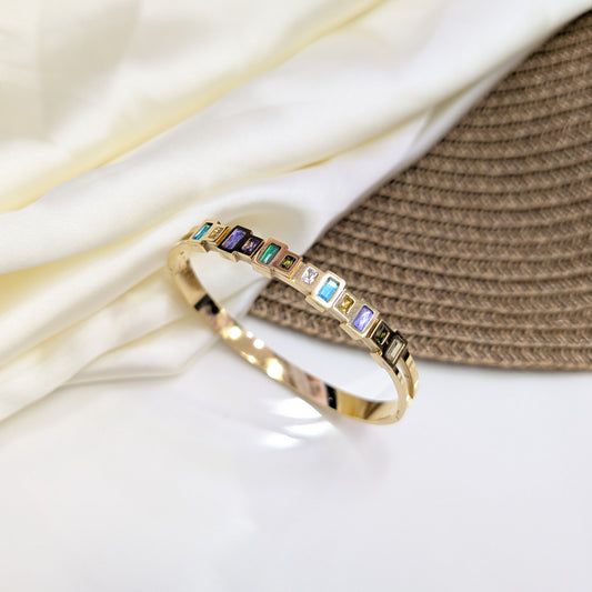 Jewel Box Handcuff