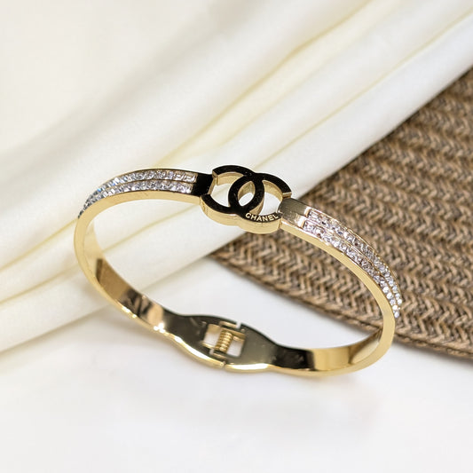 PRISM HANDCUFFS