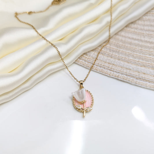 BLUSH ROSE ETCHED LOCKETS