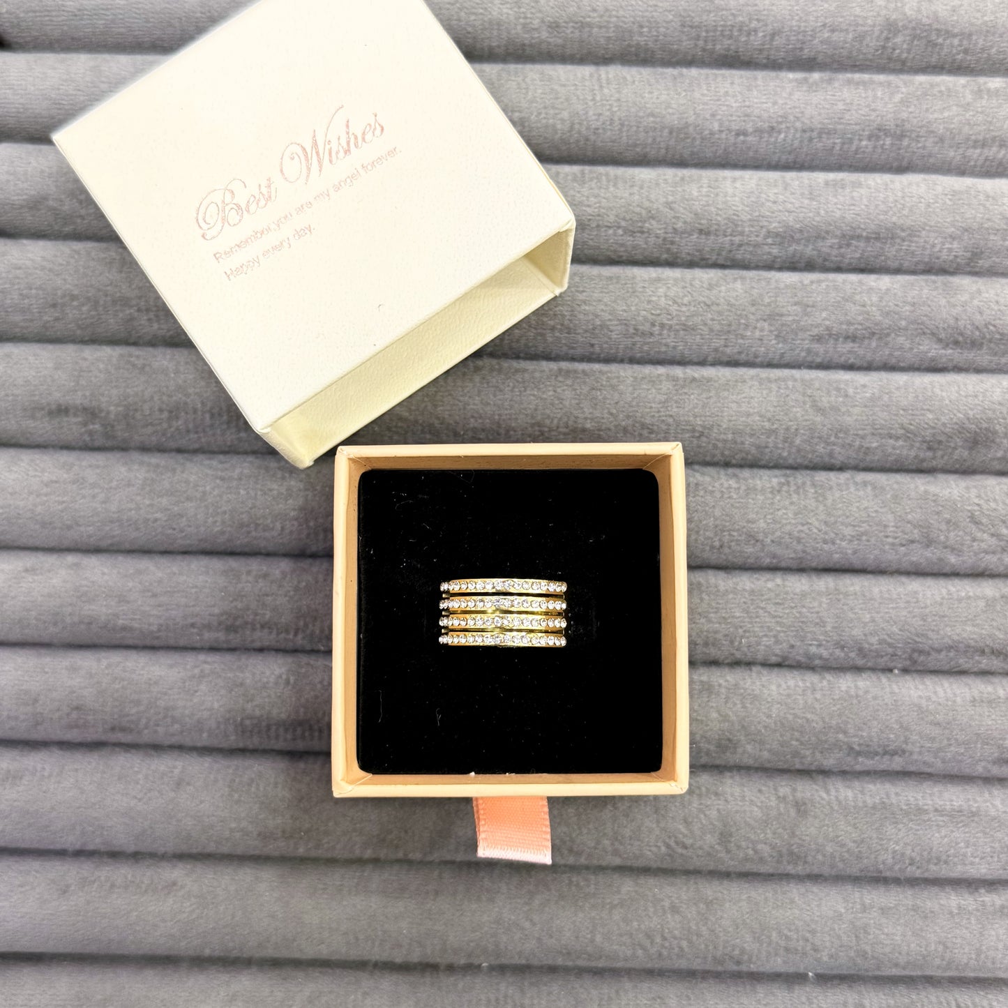 QUAD-LAYER ETERNITY RINGS