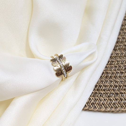 CRYSTAL LAUREL LEAF RINGS
