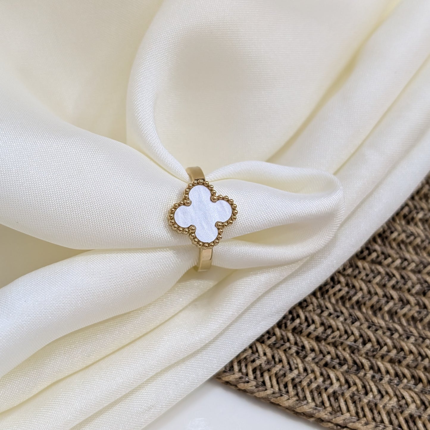 MOTHER OF PEARL CLOVER RINGS
