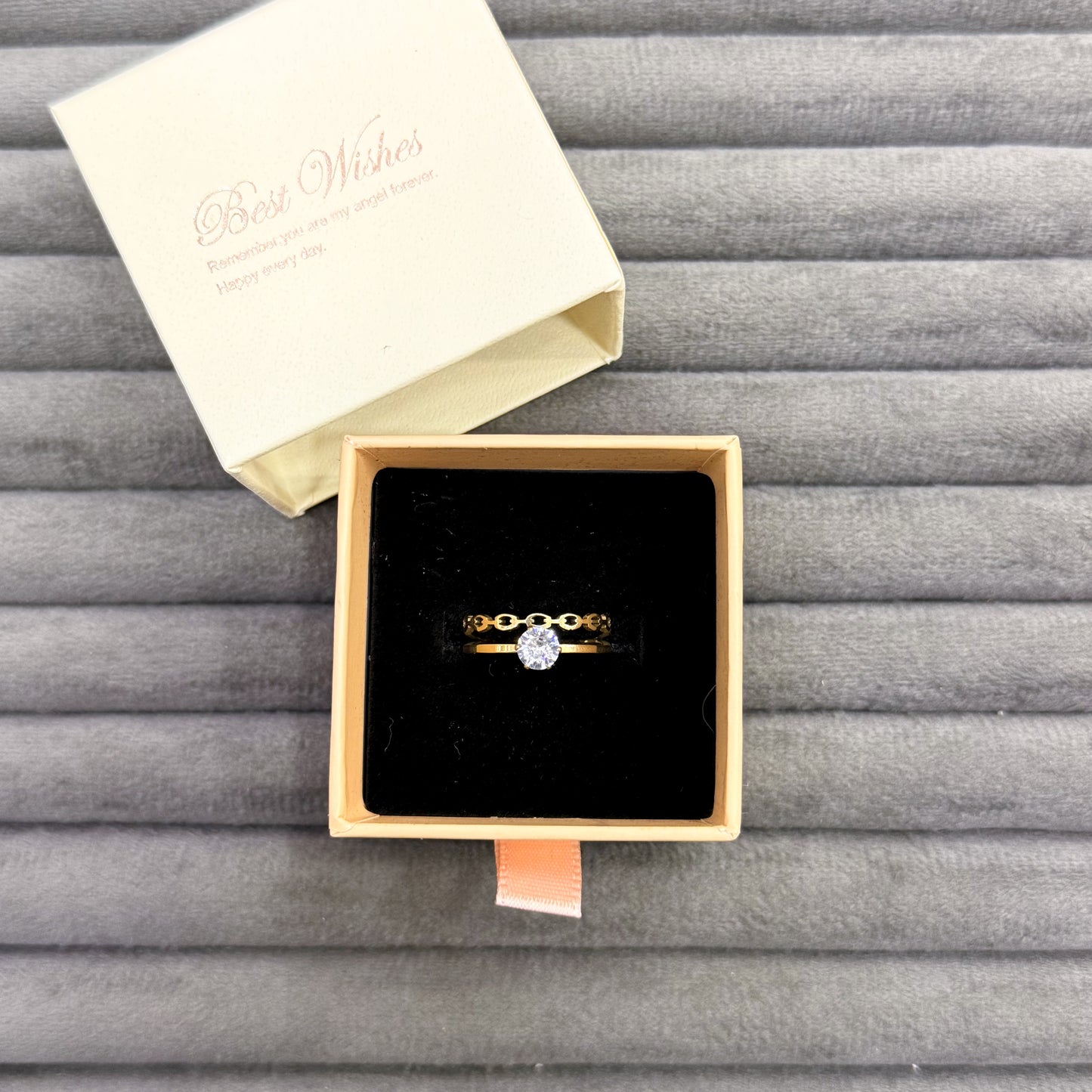 LINKED RADIANCE RINGS
